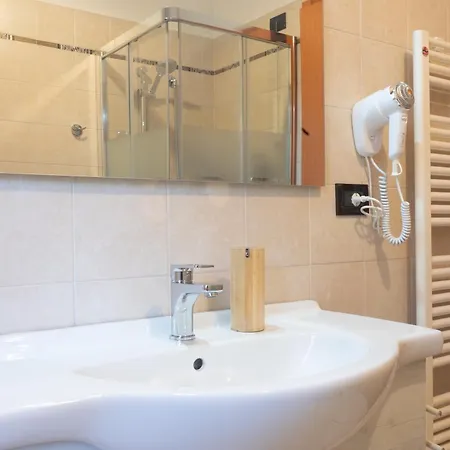 בית הארחה Cameracafe