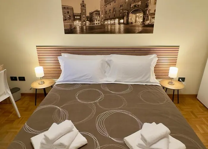 Cameracafe Gasthof Ferrara