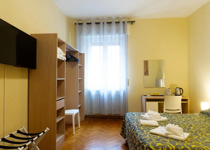 Cameracafe بيت ضيافة فيرّارا